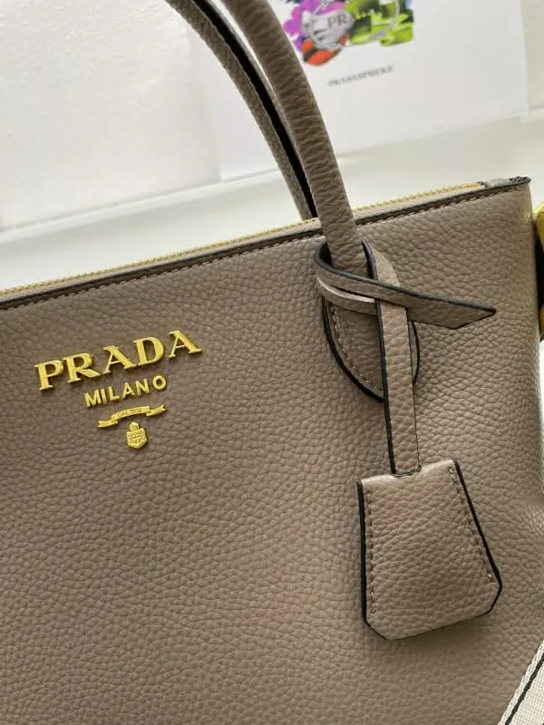 prada aaa qualite sac a main  pour femme s_117a1273